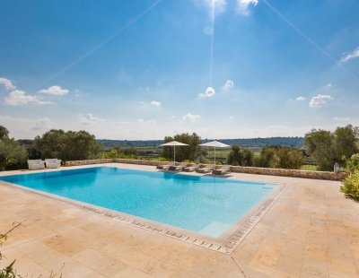 Book a villa holiday in Ostuni
