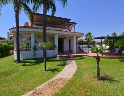 Holiday villas in Sicily
