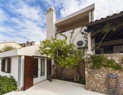 Villa rentals in Makarska