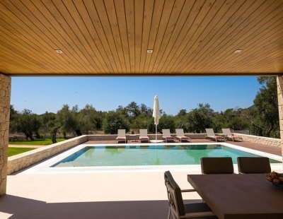 Villa rentals in Greece