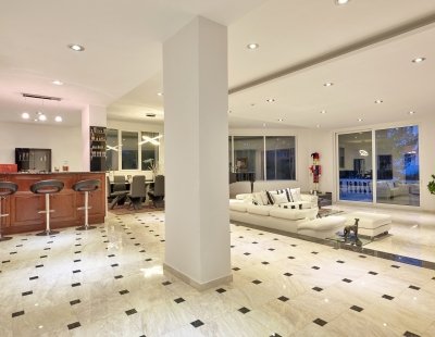 Book a villa in Zakynthos