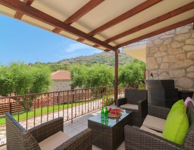 Book a villa in Greece