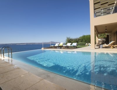 Villa rentals in Crete