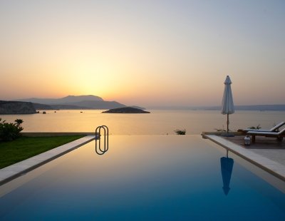 Holiday home in Greece villa booking