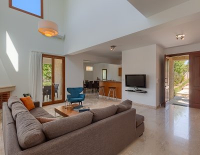 Book a villa in Paphos