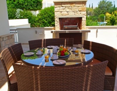 Villa rentals in Aphrodite Hills Resort