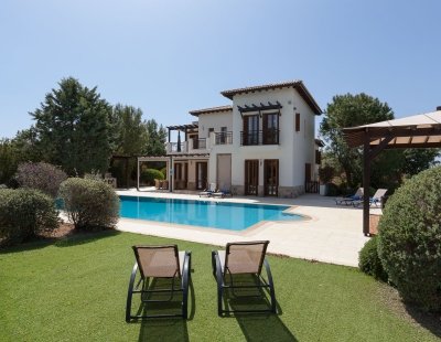 Villa in Aphrodite Hills Resort to rent