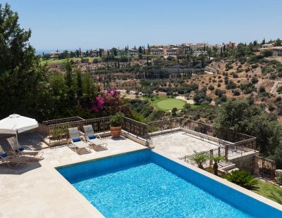 Book a villa in Paphos