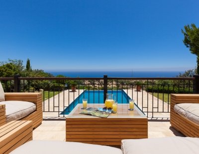 Book a villa holiday in Aphrodite Hills Resort