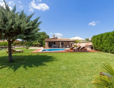 Villa rentals in Pollensa