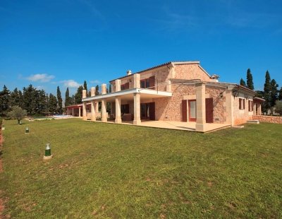 Villa rentals in Spain