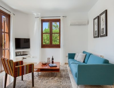 Villa holidays in Aphrodite Hills Resort