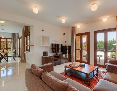 Villa rentals in Aphrodite Hills Resort