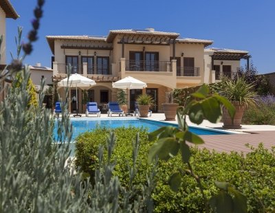 Villa rentals in Aphrodite Hills Resort