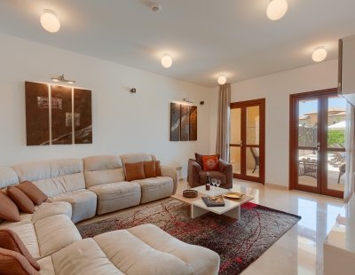 Holiday villas in Aphrodite Hills Resort