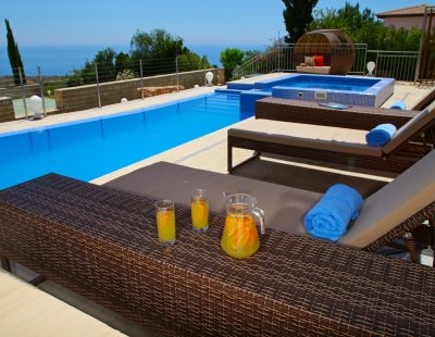 Villa rentals in Aphrodite Hills Resort