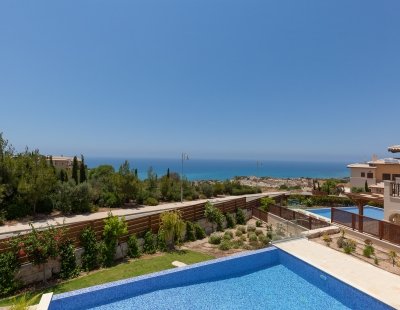Holiday home in Cyprus villa booking
