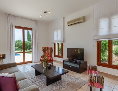 Holiday villas in Aphrodite Hills Resort
