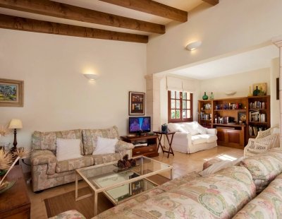 Holiday villas in Balearic Islands