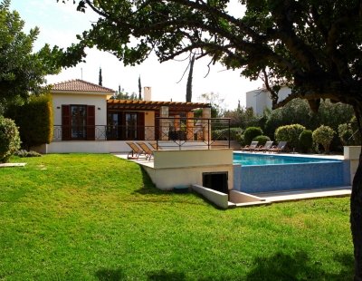 Holiday home in Paphos villa booking