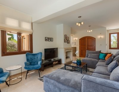 Villa rentals in Aphrodite Hills Resort