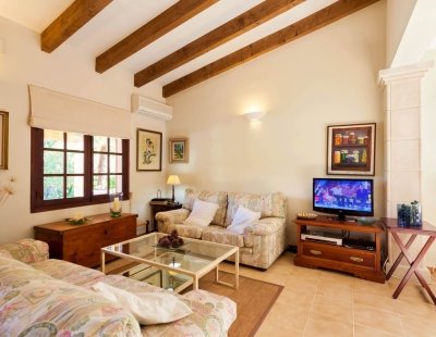 Villa holidays in Cala d'Or