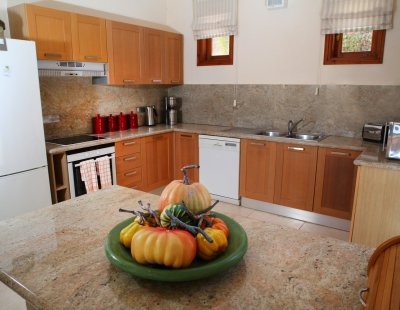 Book a villa holiday in Aphrodite Hills Resort