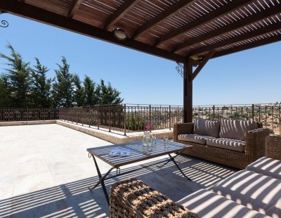 Villa rentals in Aphrodite Hills Resort