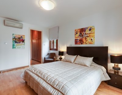 Book a villa in Paphos