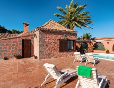 Holiday villas in Spain