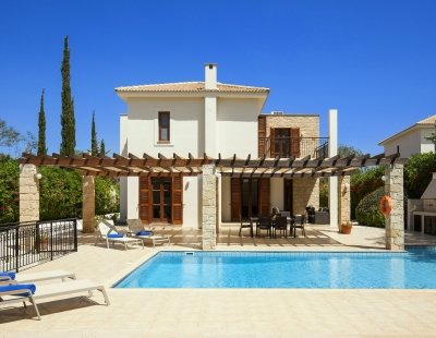 Villa in Aphrodite Hills Resort to rent