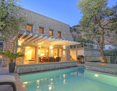 Villa in Rhodes to rent