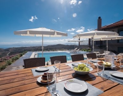 Villa rentals in Crete