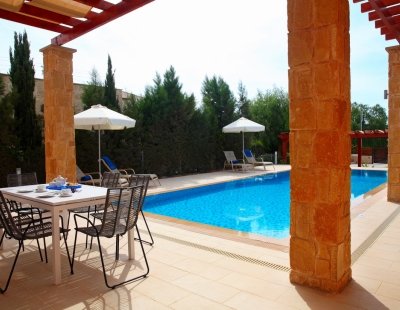 Villa rentals in Aphrodite Hills Resort