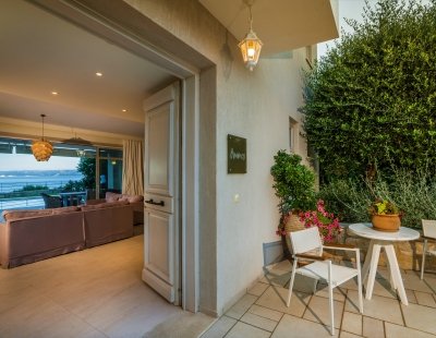 Book a villa in Crete