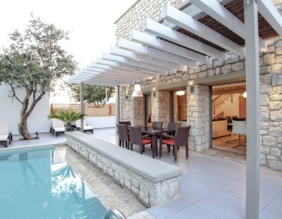 Holiday home in Pefkos villa booking