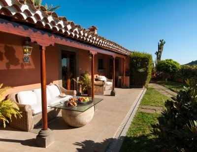 Book a villa holiday in Bandama