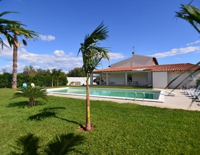 Holiday villas in Sicily