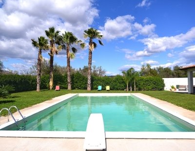 Villa holidays in Syracuse