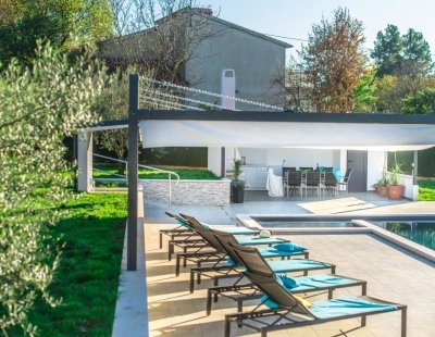 Book a villa holiday in Vrsar