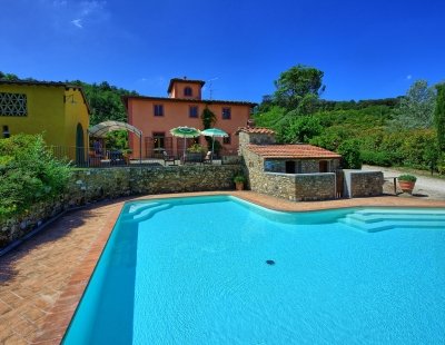 Villas in Florence