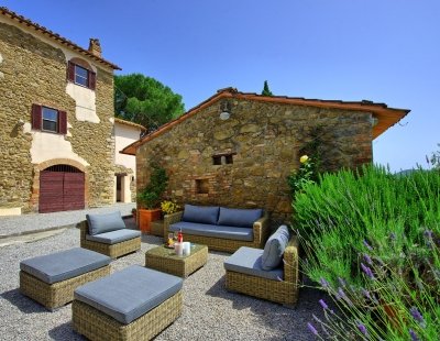 Book a villa in Umbria