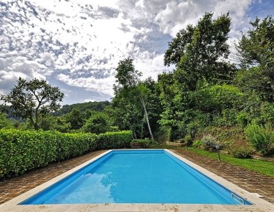 Book a villa in Italy