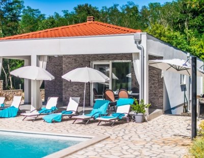 Villa rentals in Labin