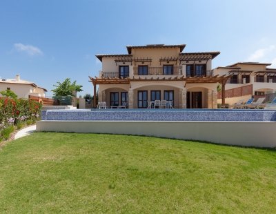 Book a villa holiday in Cyprus