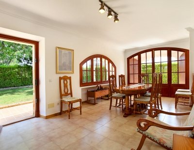 Book a villa holiday in Cala d'Or