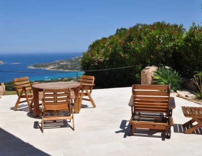 Book a villa in Porto Cervo