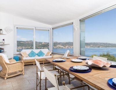 Villa holidays in Baia Sardinia