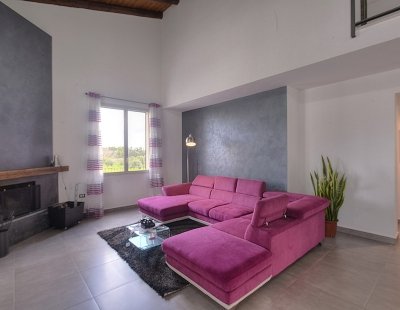 Book a villa holiday in Syracuse