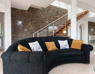 Holiday villas in Spain